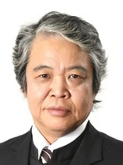 尾花 輝代允